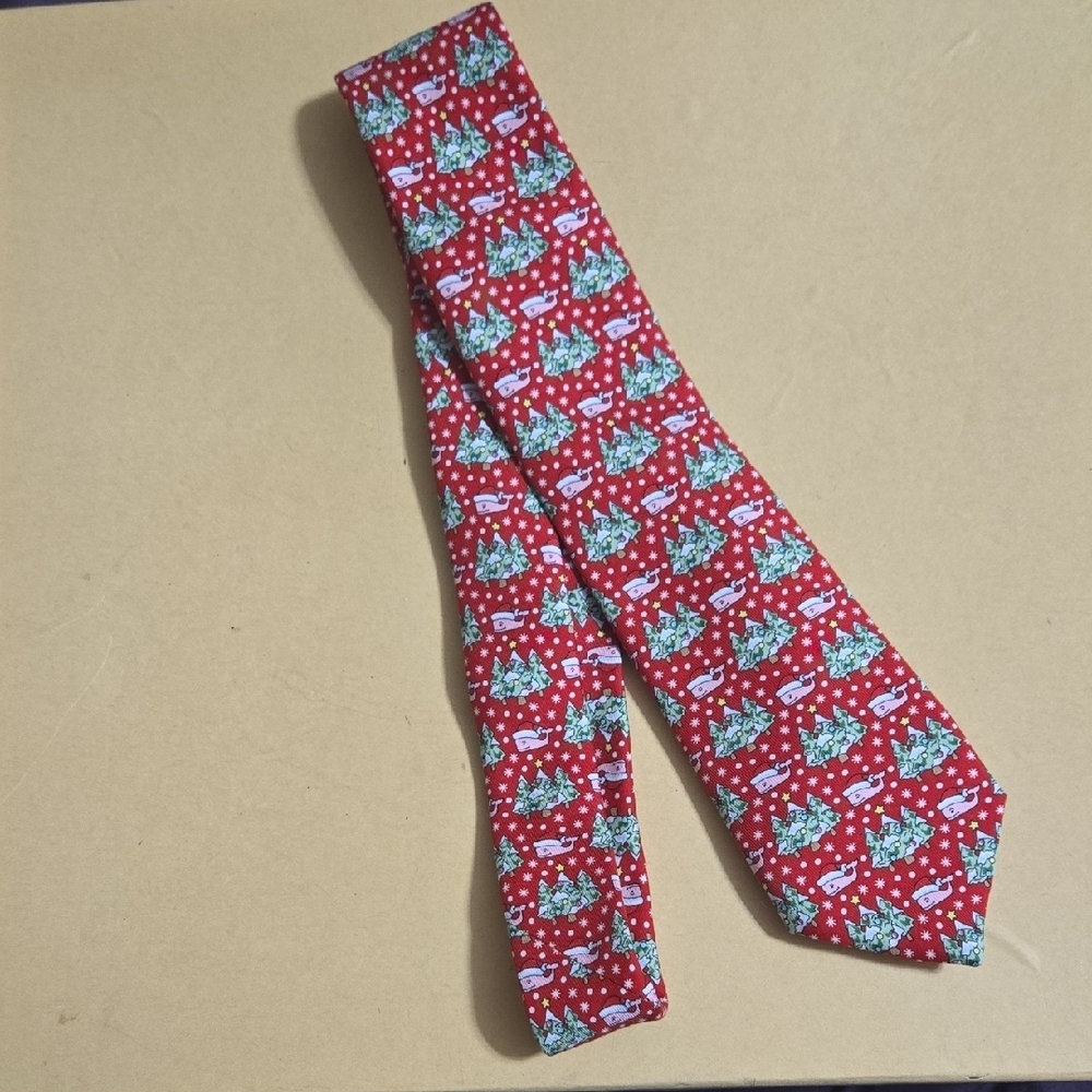 Vineyard Vines Boys Red Holiday Whaleland Holiday Christmad Silk Tie NEW